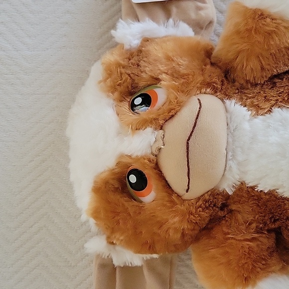 Gizmo Gremlin 9" Plush Animal - Picture 3 of 7